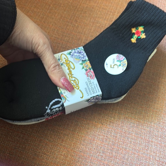 Ed Hardy Black Mid Crew Socks (5) - Picture 1 of 7